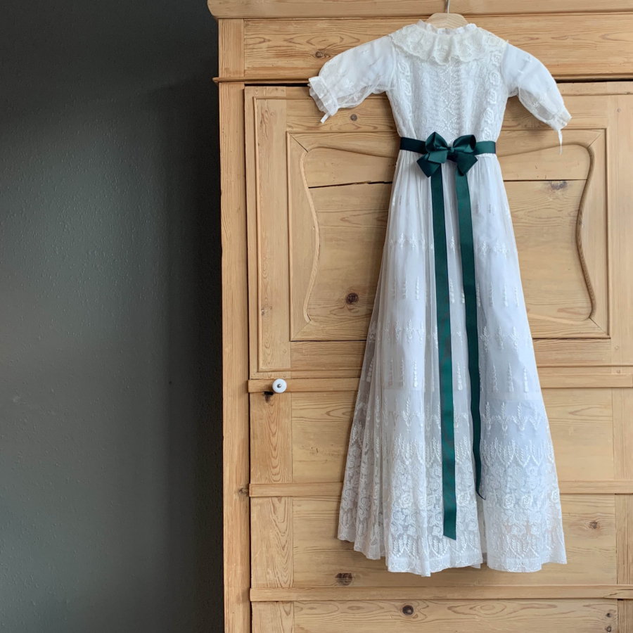 grøn dåbsbånd til dåbskjole fra lehof