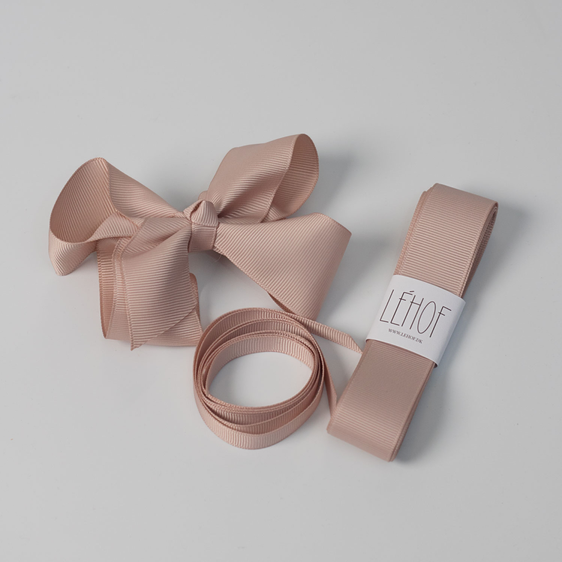 vanilie farvet dåbsbånd fra lehof