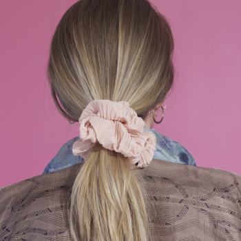 nikaka mega scrunchie fra le mosch nikaka mega scrunchie fra le mosch