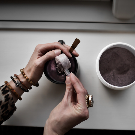 Lady armbånd Sandsten brun 4mm fra le mosch