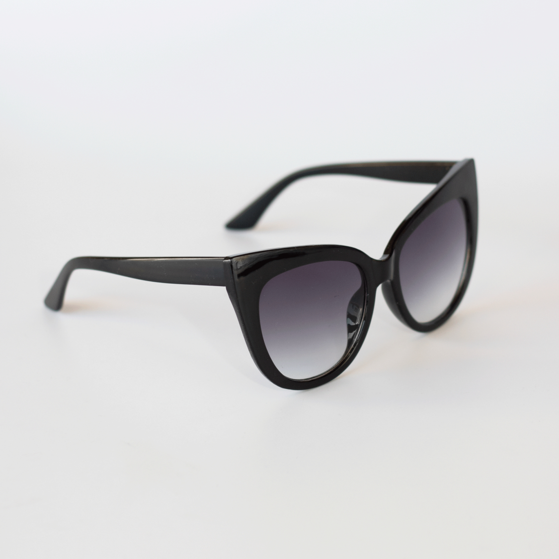 cat eye solbrille fra le mosch