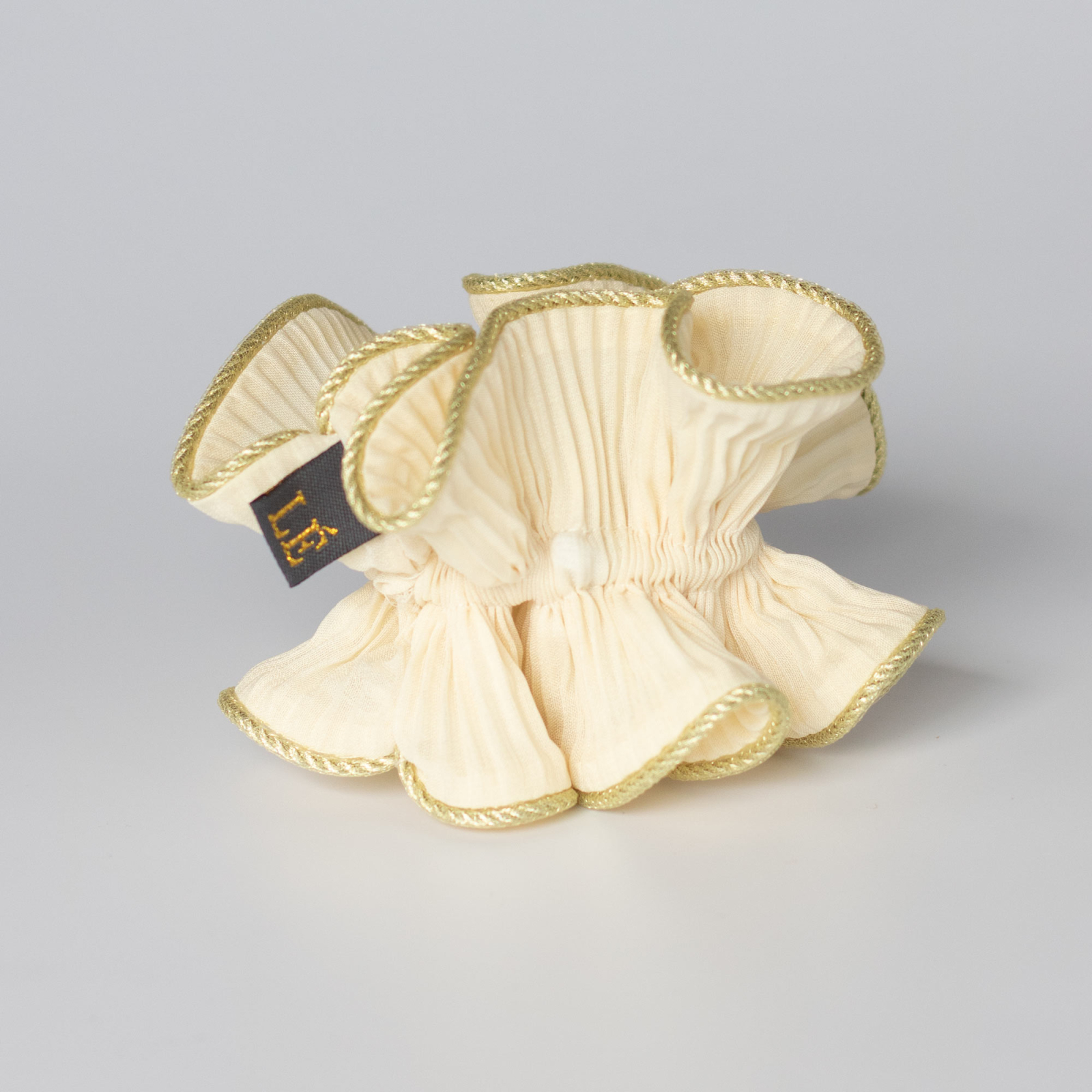 Jessie Crepe Scrunchie i Creme fra le mosch