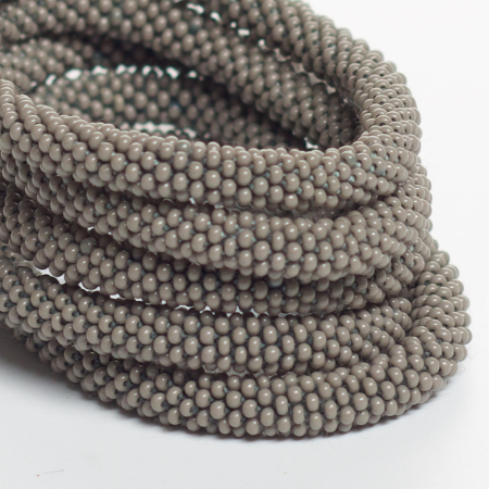 grå nepal armbånd fra le mosch