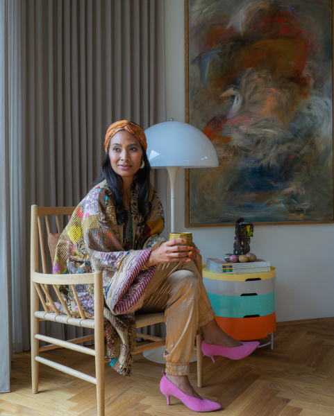 Hun er en skøn jyde med sydlands look.. 