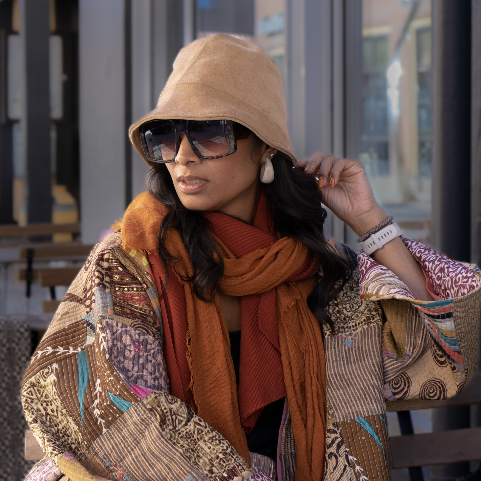 nancy suede ruskindslook hat bøllehat fra le mooch