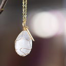 Krystal æg i Bjergkrystal 3x2 cm fra le mosch Krystal æg i Bjergkrystal 3x2 cm fra le mosch