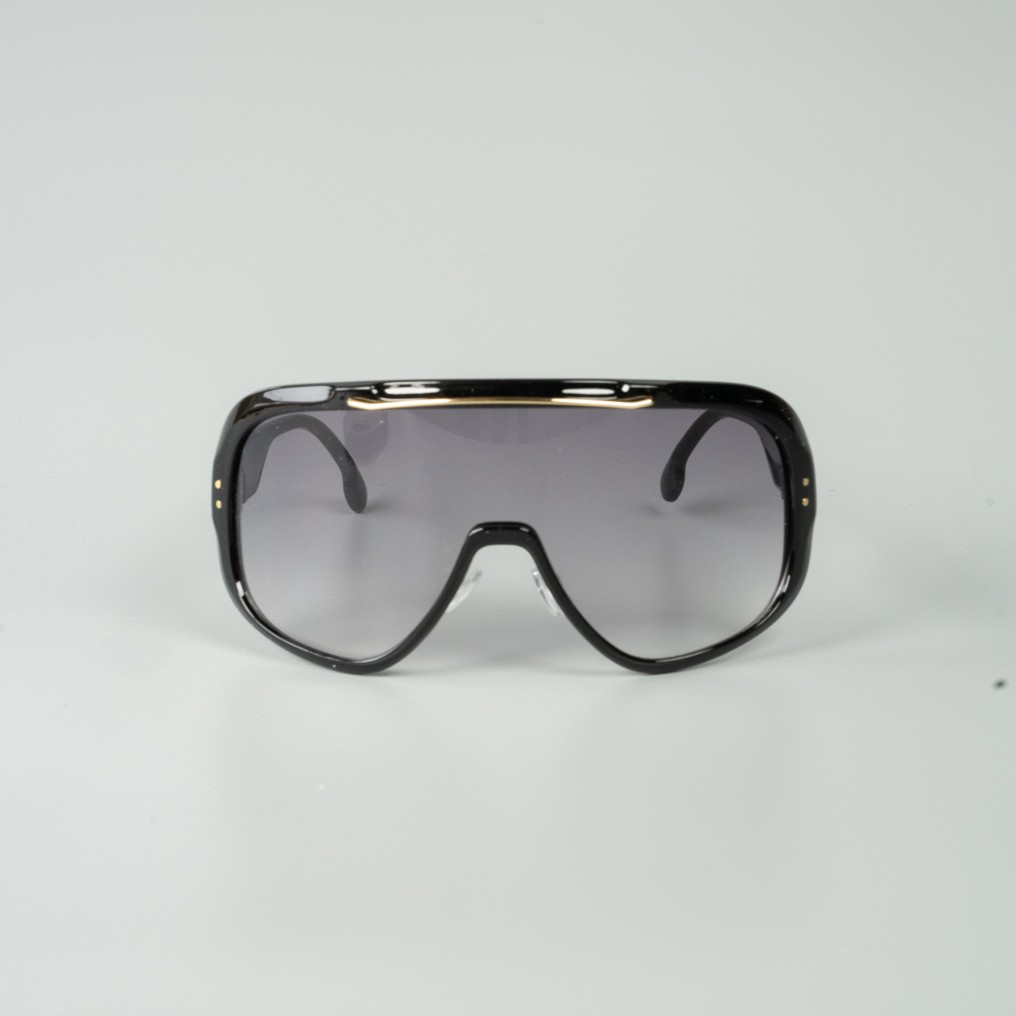 Ava solbriller i Sort fra le mosch