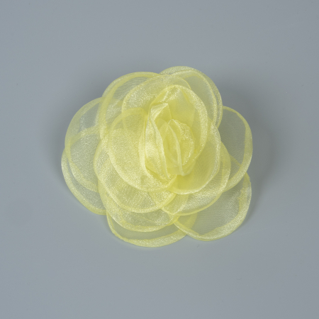 Organza Blomster broche I Gul fra le mosch