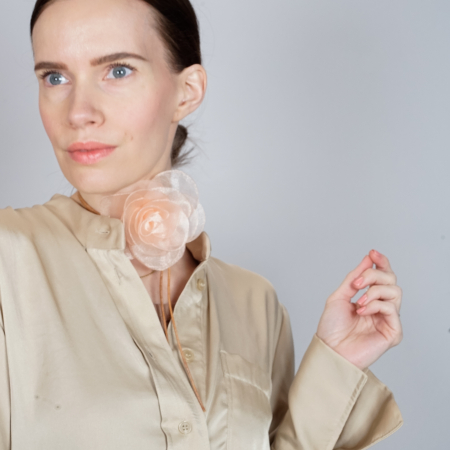 Organza Blomster broche I Pudder fra le mosch