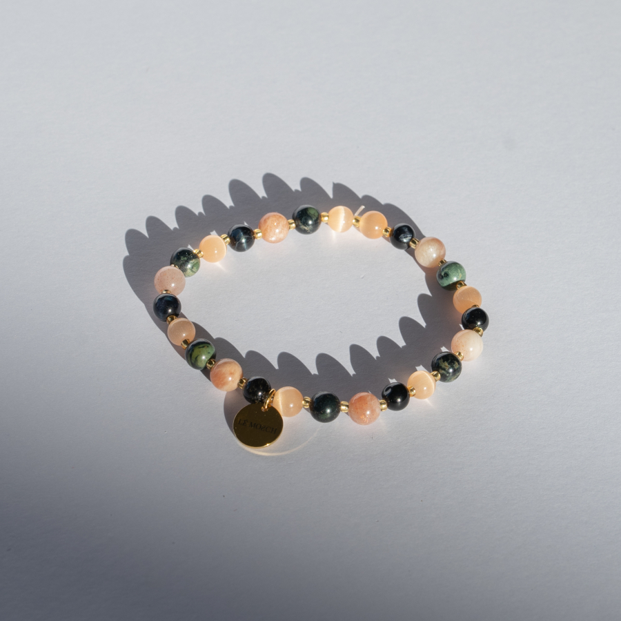 Uriel armbånd i Mørke og Lyse Natursten fra le mosch