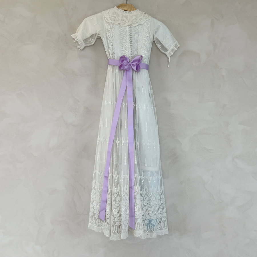 dåbsbånd til dåbskjole i LYS LILLA fra LEHOF og lemosch