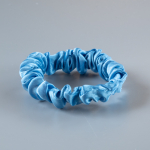 Lula Petit Scrunchie no 187 i Sky Blå fra le mosch