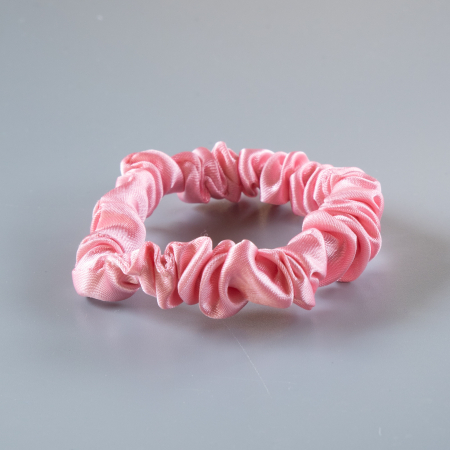 Lula Petit Scrunchie no 45 i Mørk Pudder fra le mosch