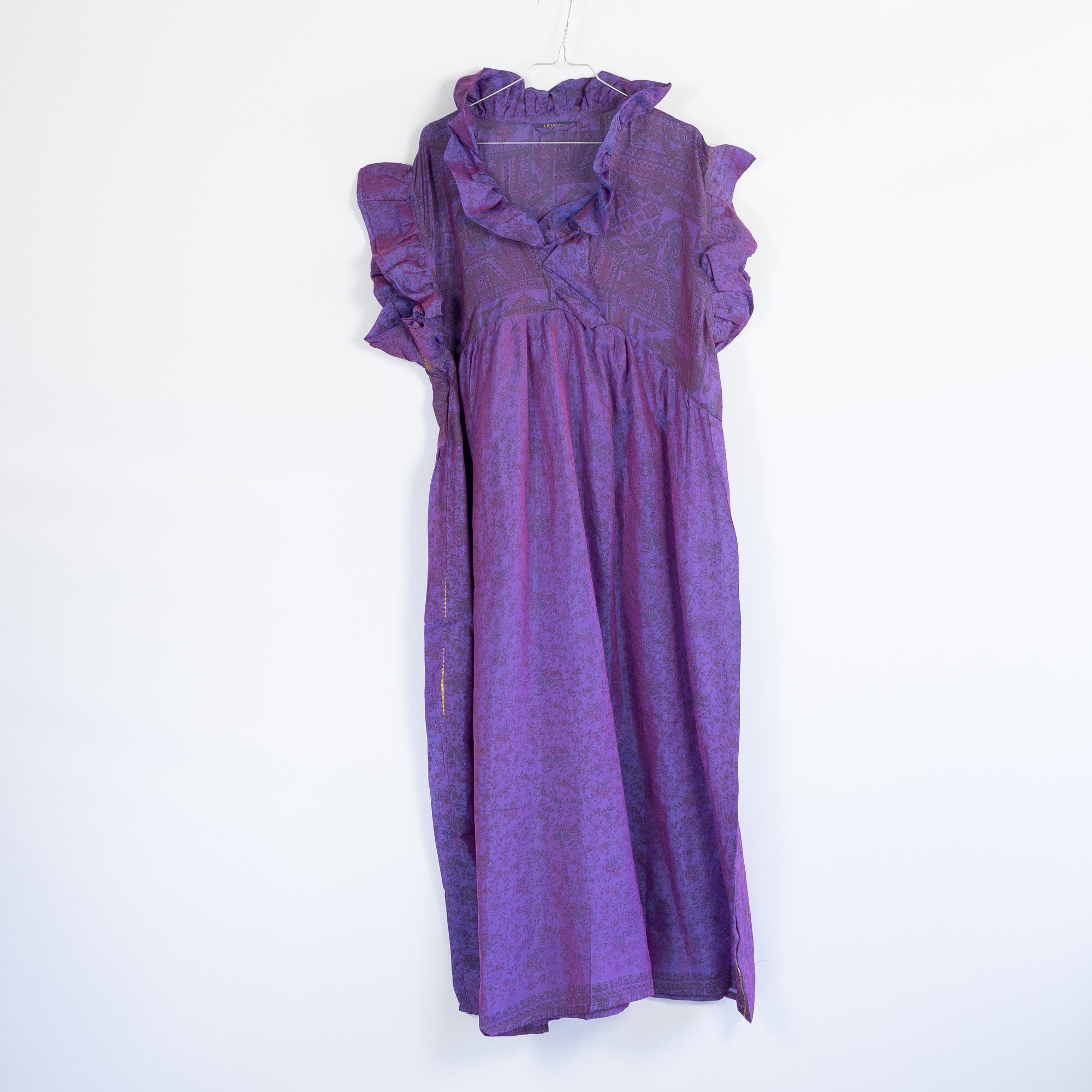 Emuler formel Tåget Unik og smuk flæse kjole i genanvendt silkemix - perfekt sommerkjole!