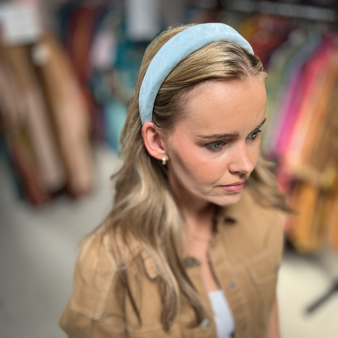 Summer hårbøjle i Lyseblå fra le mosch