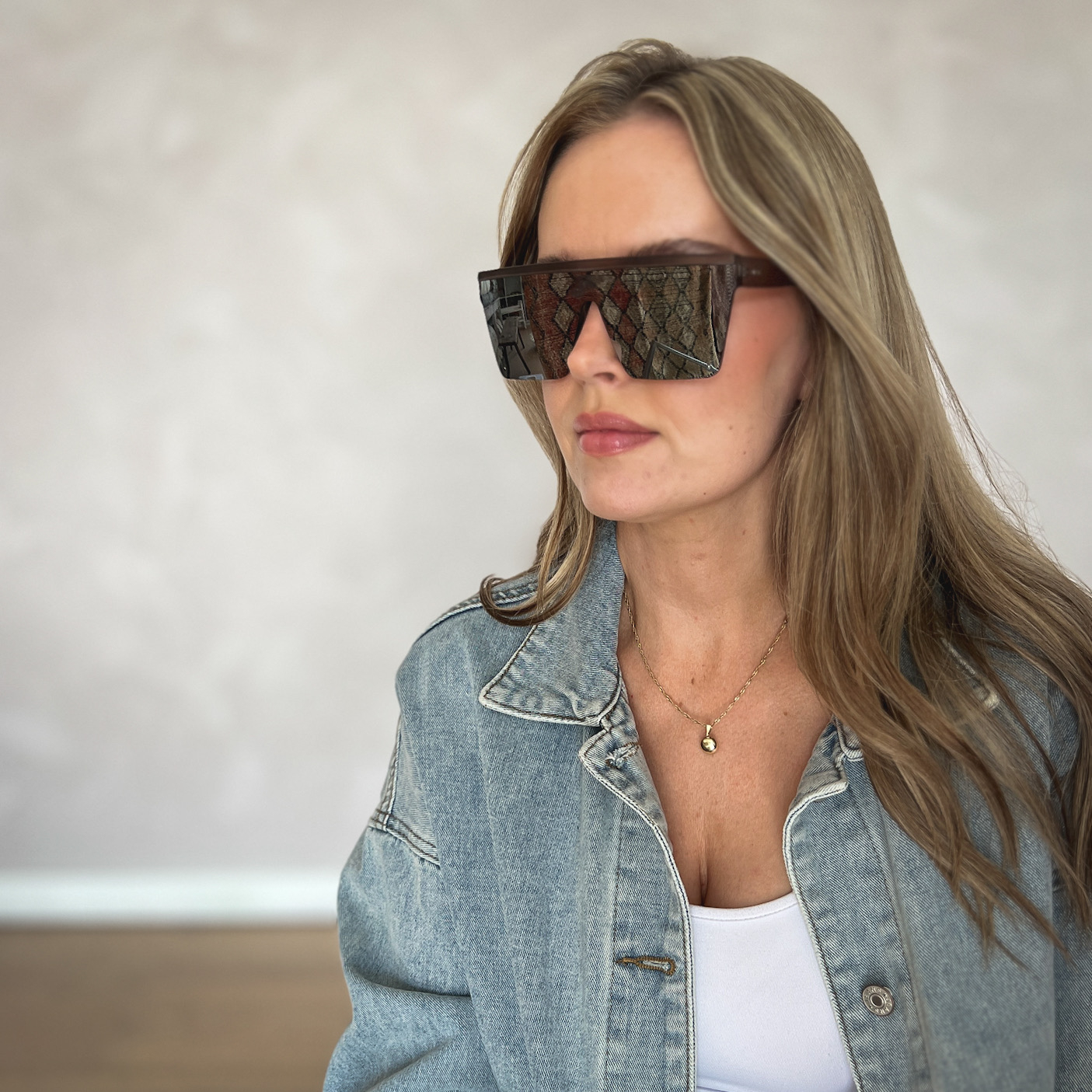 internettet Diskant Sygdom Super cool Lulu solbriller i Brun - LÉ MOSCH