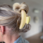 Cloud hårklemme i Cool Gul fra le mosch