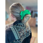 Sofie MEGA Scrunchie i Grøn fra le mosch