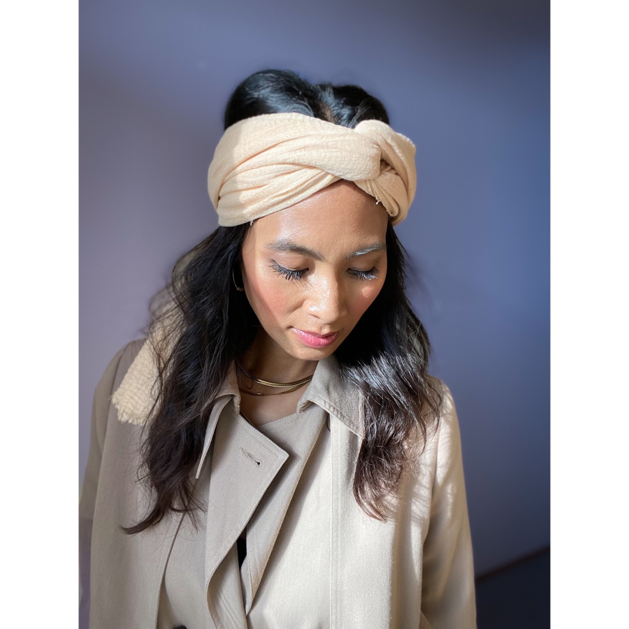 Sully Tørklæde i Beige fra le mosch