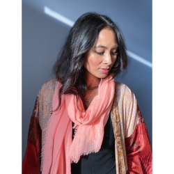 Sully Tørklæde i Peach fra le mosch