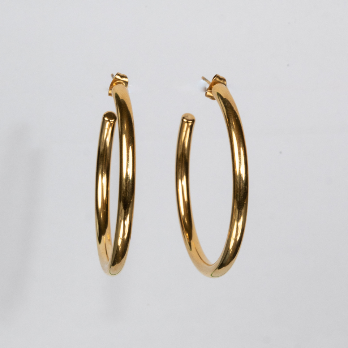 Roxy hoops I forgyldt - 50 mm fra le mosch