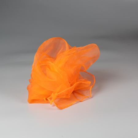 Fleur tørklæde i orange fra le mosch
