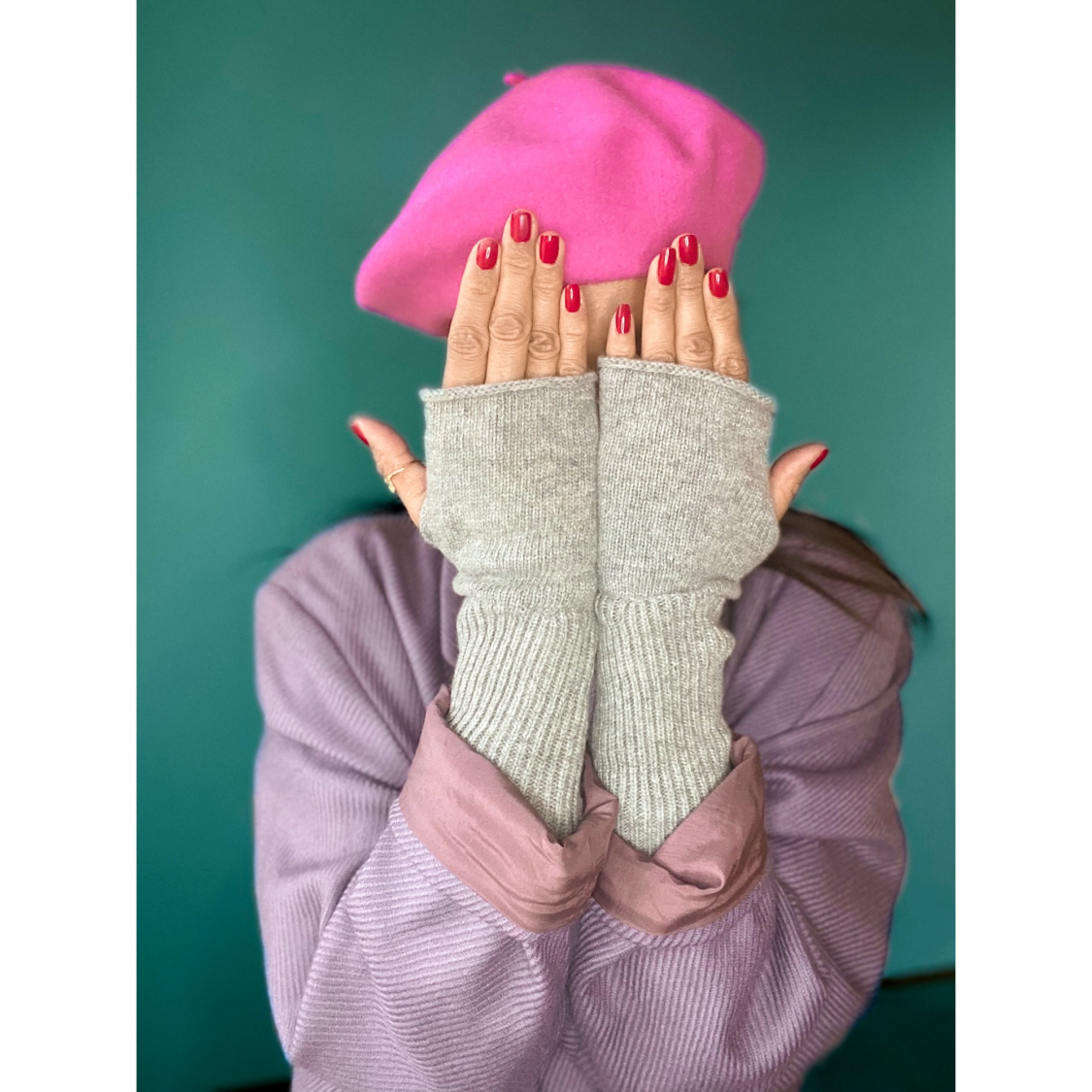 Hollie håndledvarmere i Grå fra le mosch