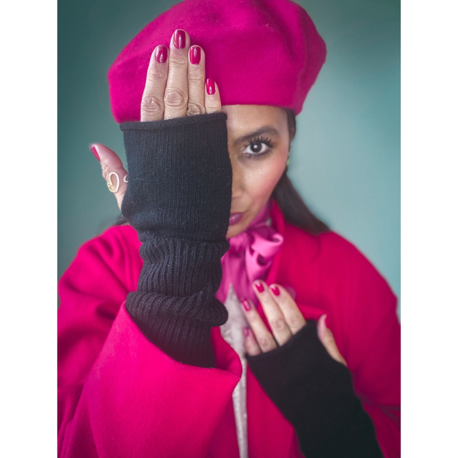 Hollie håndledsvarmere i Sort fra le mosch