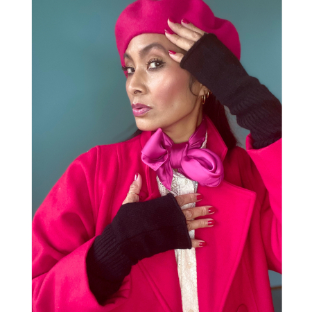 Sonja satin tørklæde i pink fra le mosch