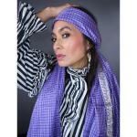 Nitin tørklæde fra LE MOSCH: Bliv forelsket i dette bæredygtige og vintage-inspirerede unika tørklæde i silke, der tilfører et eksklusivt touch til enhver garderobe.