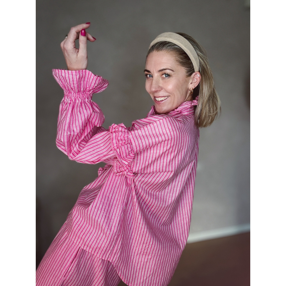 Lucca skjorte i 100% bomuld og med smalle  Pink Striber fra le mosch
