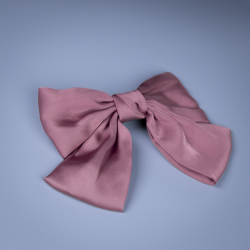 Nicoline sløjfe hårspænde i Pudder fra le mosch