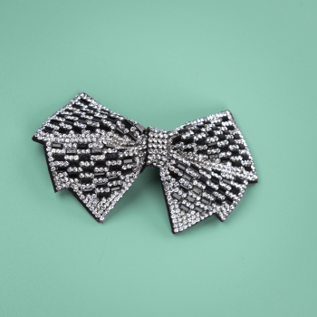 Bellina sløjfe-hårspænde med similisten i Sølv fra le mosch Bellina sløjfe-hårspænde med similisten i Sølv fra le mosch