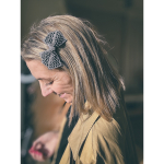 Bellina sløjfe-hårspænde med similisten i Sølv fra le mosch