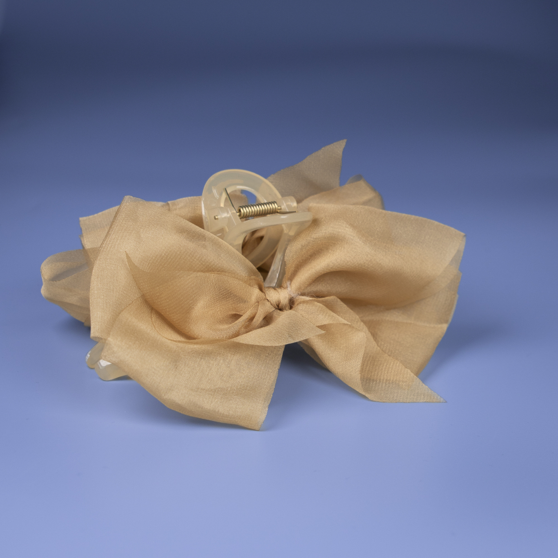 Tony hårklemme i Khaki organza fra le mosch