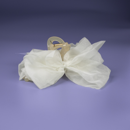Tony hårklemme i off white organza fra le mosch