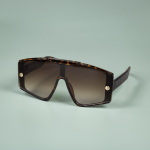 Amelia solbriller i Leo fra LÉ MOSCH