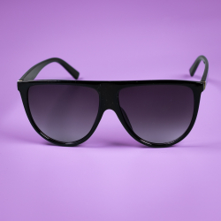 Feel Me solbriller i Sort fra LÉ MOSCH