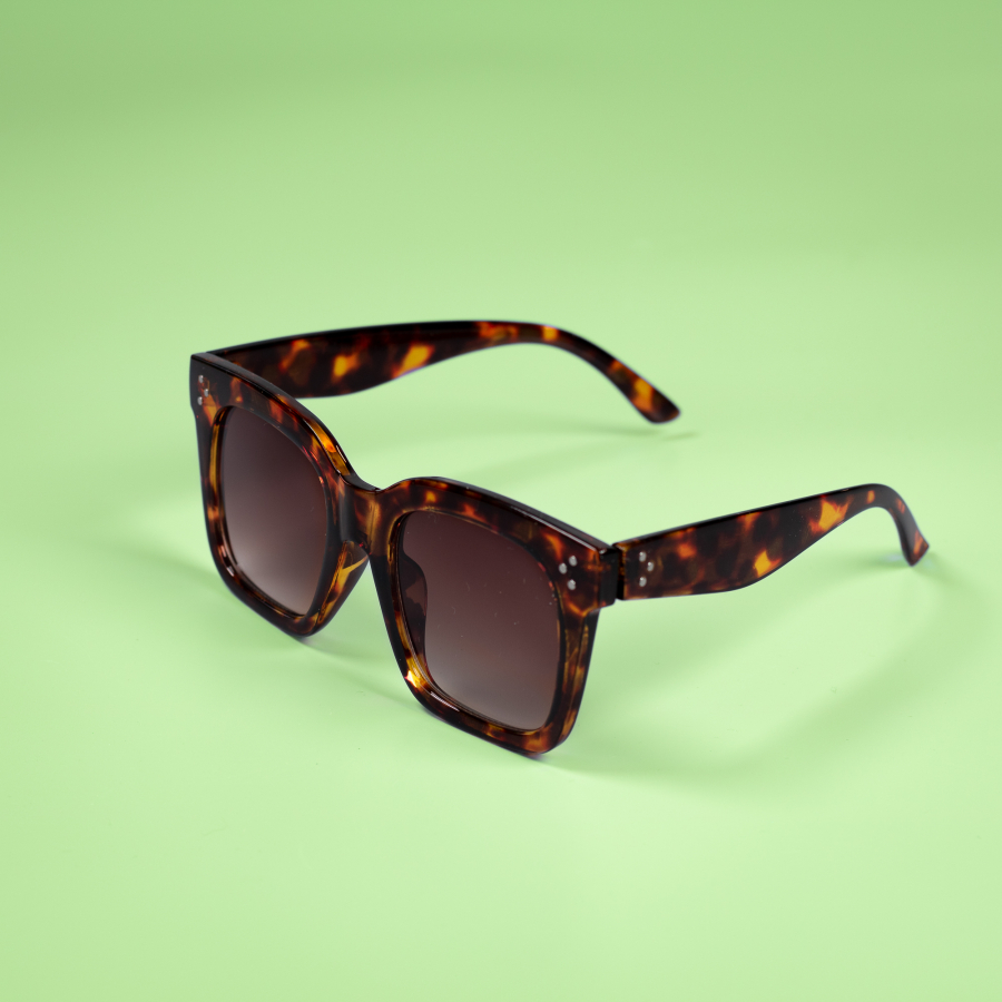 Liv solbriller i Turtle fra LÉ MOSCH