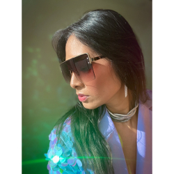 Megan solbriller i Turtle Med Brun Glas fra le mosch