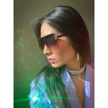 Megan solbriller i Turtle Med Brun Glas fra le mosch