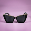 Helle Cat Eye solbriller I Sort fra LÉ MOSCH Helle Cat Eye solbriller I Sort fra LÉ MOSCH