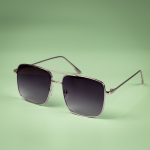 Eddie solbriller - Sølv med mørkt glas fra LÉ MOSCH, seje solbriller med kant, mørke solbriller i en enkel og klassisk stil, 