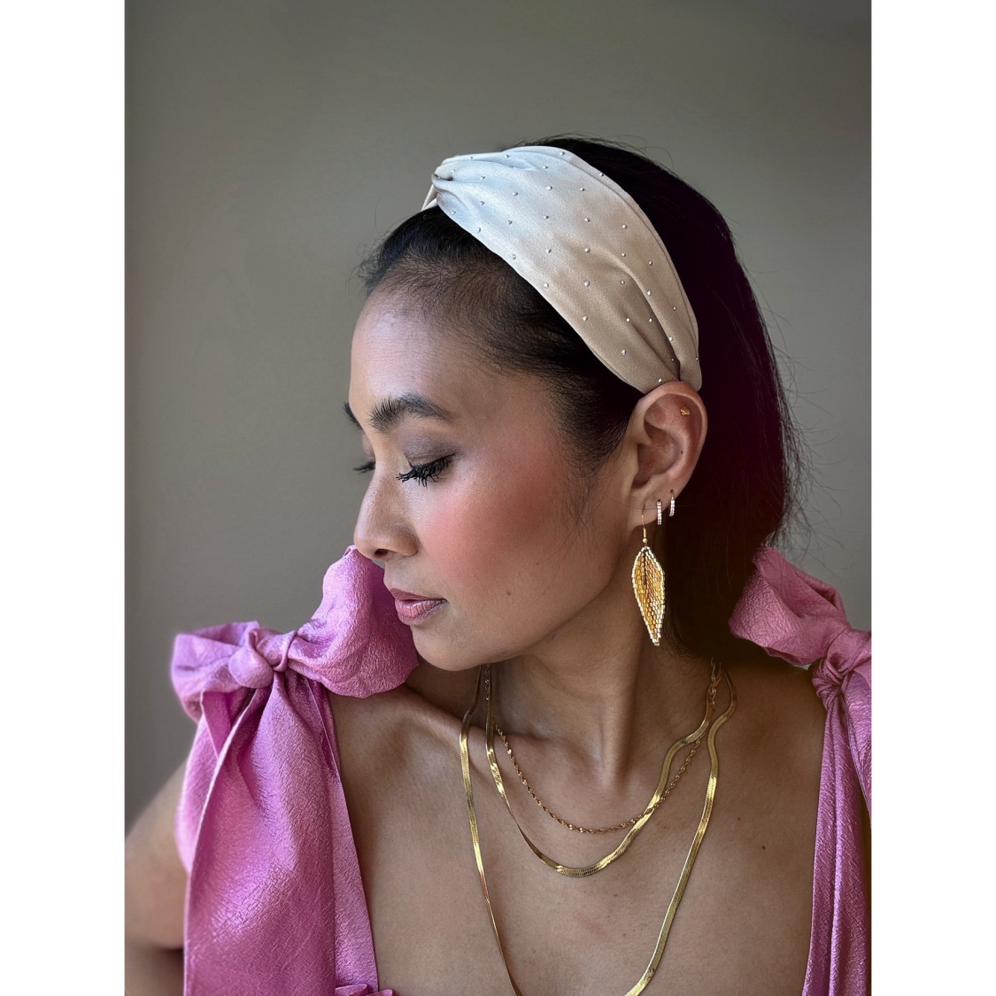 Valerie Dash Hårbøjle i Beige fra le mosch