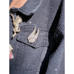 Wienna Broche med vinge i Gylden fra le mosch