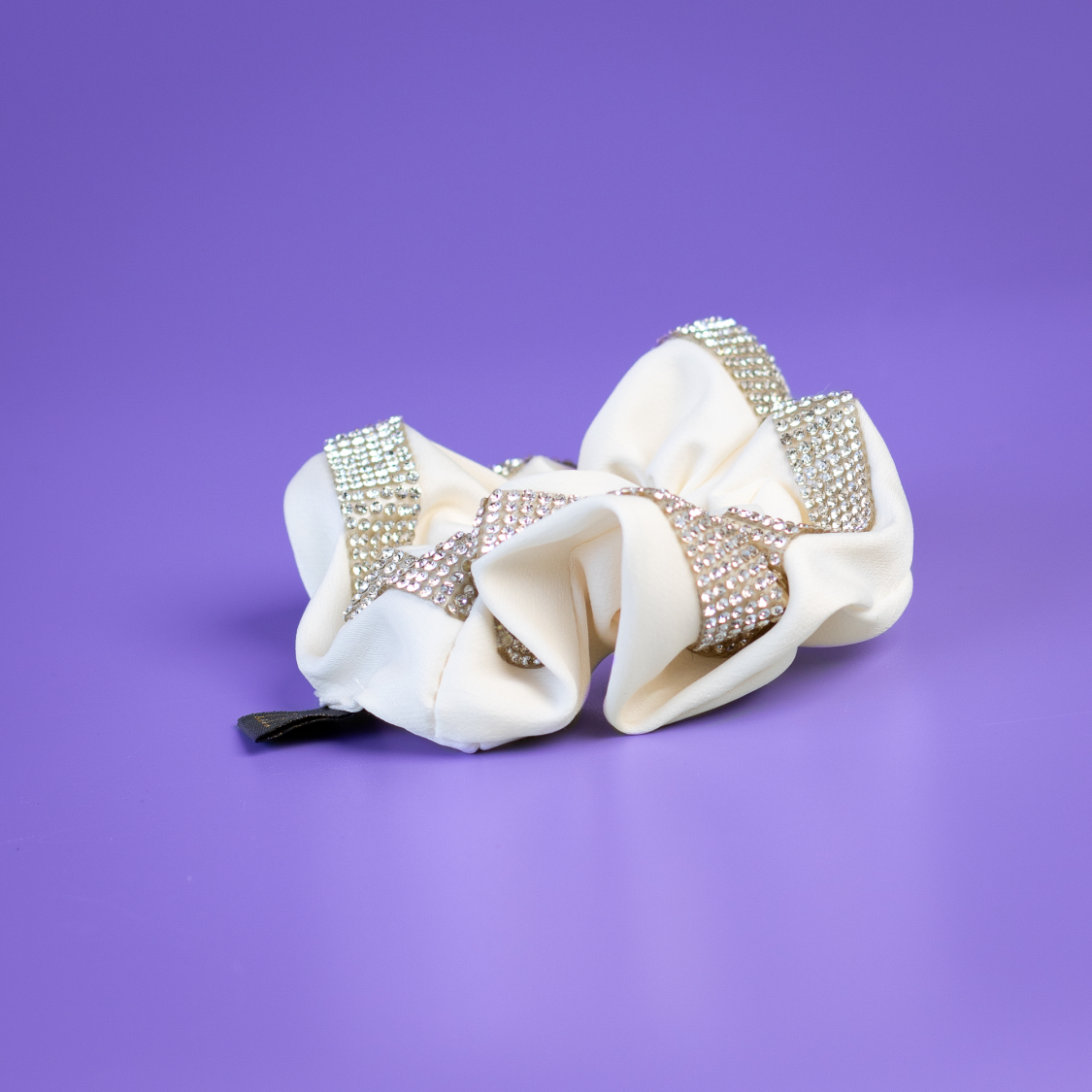 Divine Scrunchie i Creme med Similisten fra le mosch