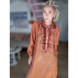 Janta silkemix kaftan kjole med flæse no 17