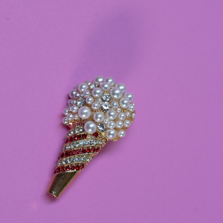 Cone Broche, isvaffel broche,