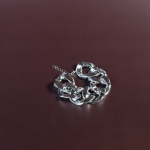 Cana Armbånd med sølvfarvede led fra LÉ MOSCH, statement armbånd