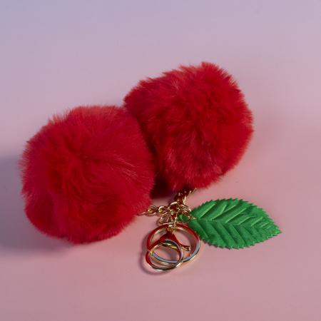 Cherry Nøglering i Rød fra LÉ MOSCH, taskecharm med kirsebær,